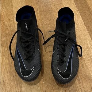 Nike Mercurial Men’s Soccer Cleats Size 7.5